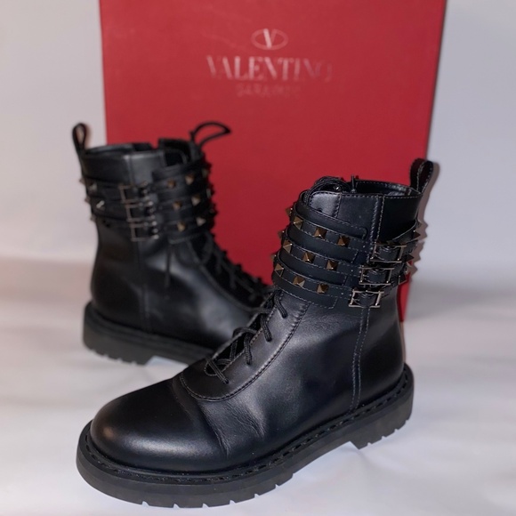 VALENTINO NWT Rockstud Buckle Accents Leather Combat Boots Size 39 - Picture 4 of 15